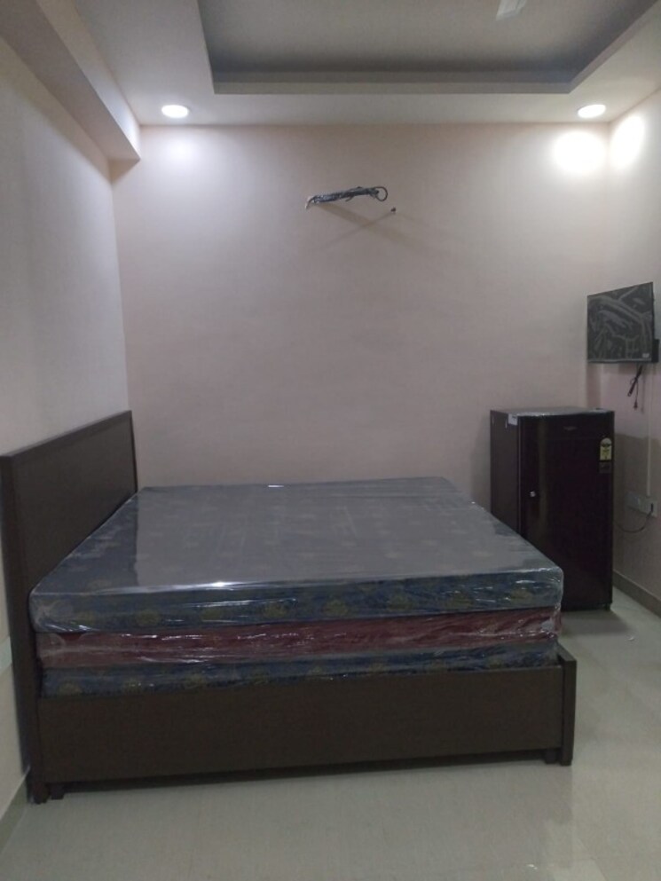 Bedroom, sector 14 1 RK 284 Sq.Ft. Independent House In Sector 14 Gurgaon 9077922