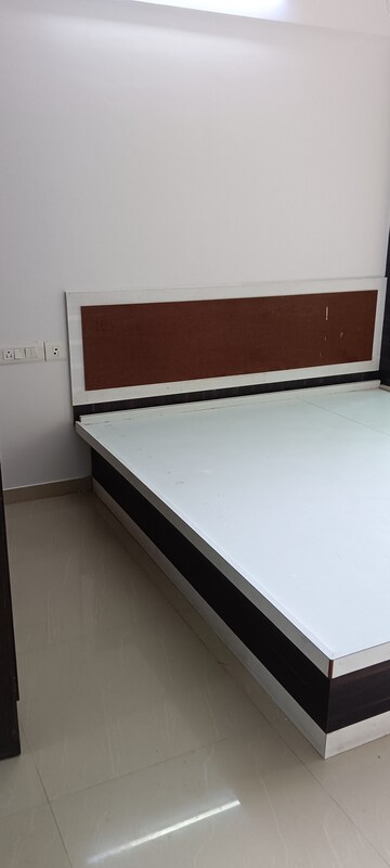 2 BHK Apartment For Rent in Nahar 8 Towers, Chandivali