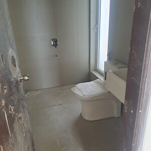 Furnished Amenities in 2 BHK Apartment at Indiabulls One Indiabulls, Pokhran Road No Two – for Sale