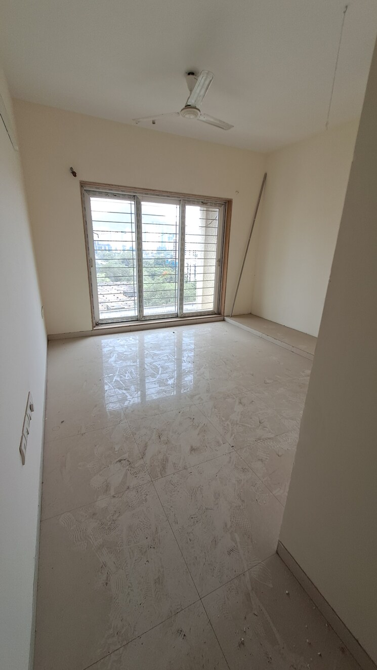 Room, puranik-grand-central 2 Bedroom 675 Sq.Ft. Apartment In Vartak Nagar Thane 9077982