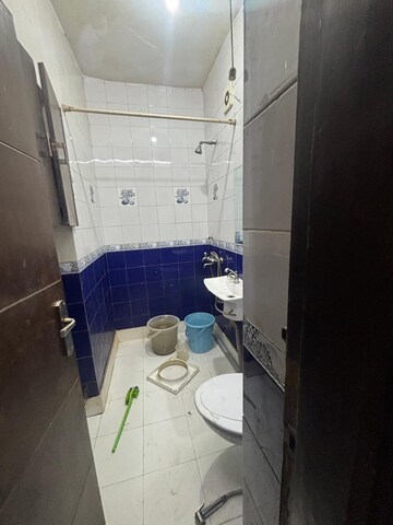Bathroom in 2 BHK Builder Floor at Janakpuri – for Rent