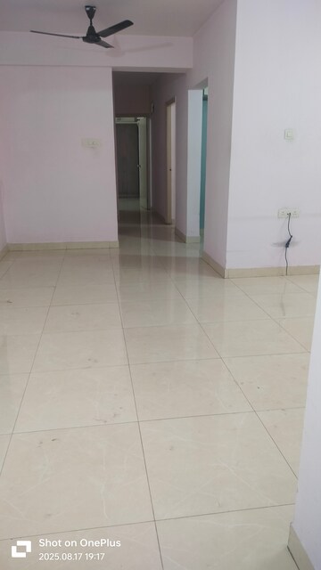 Bathroom in 2.5 BHK Apartment at Shreyas Palladium Grand, Dhanori – for Rent
