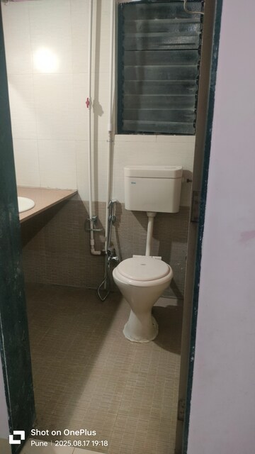Bathroom in 2.5 BHK Apartment at Shreyas Palladium Grand, Dhanori – for Rent