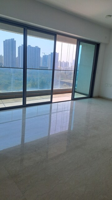 Staircase in 4 BHK Apartment at Kalpataru Immensa, Kolshet Road – for Sale
