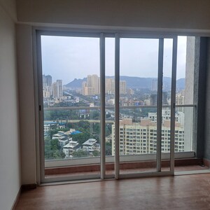 Room in 2 BHK Apartment at One Indiabulls Thane, Pokhran Road No Two – for Sale