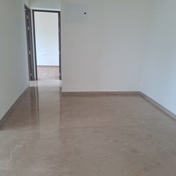 Room in 2 BHK Apartment at One Indiabulls Thane, Pokhran Road No Two – for Sale