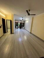 3 BHK 1350 Sq.Ft. Builder Floor in Janakpuri