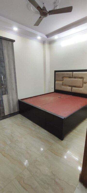 Bedroom in 2 BHK Independent House at Sector 55 – for Rent