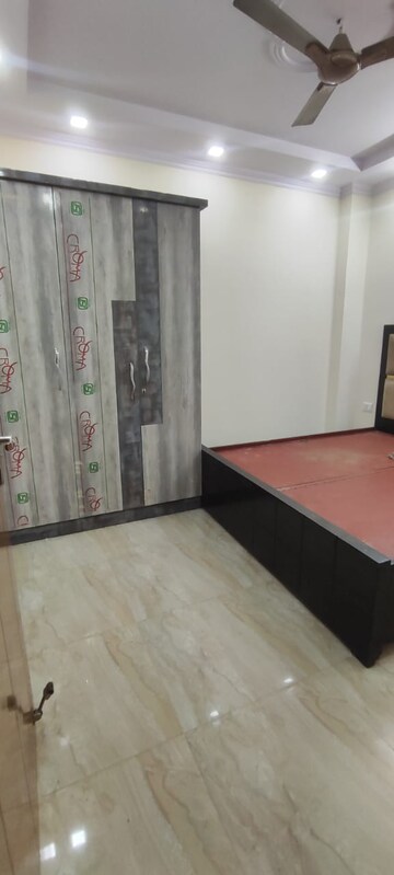 Bedroom in 2 BHK Independent House at Sector 55 – for Rent