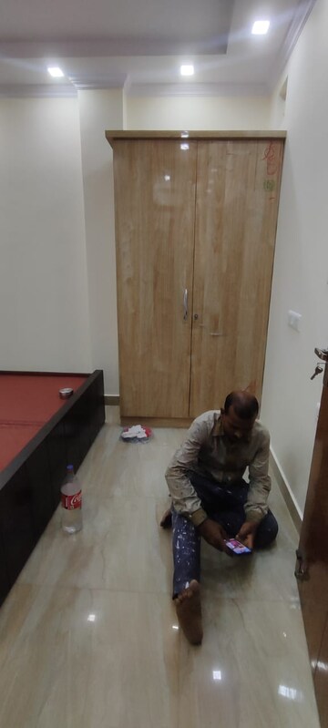Bedroom in 2 BHK Independent House at Sector 55 – for Rent
