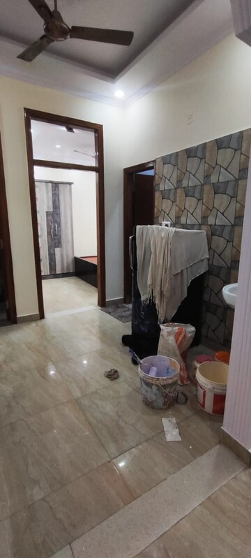 Team Area in 2 BHK Independent House at Sector 55 – for Rent