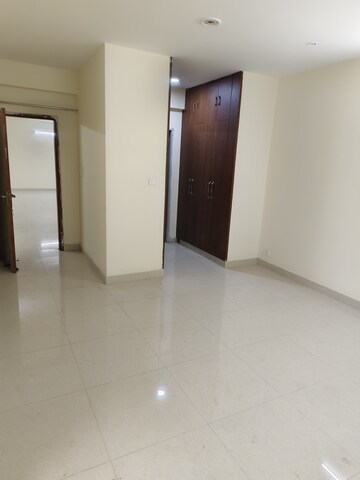 Room in 3 BHK Apartment at Sector 19b Dwarka – for Rent