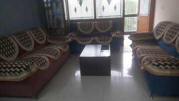 Living Room in 2.5 BHK Builder Floor at Mayur Vihar – for Rent