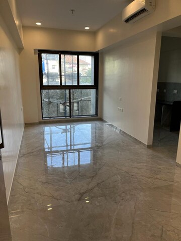 Room in 1 BHK Apartment at Ajmera Downtown, Marine Lines – for Sale