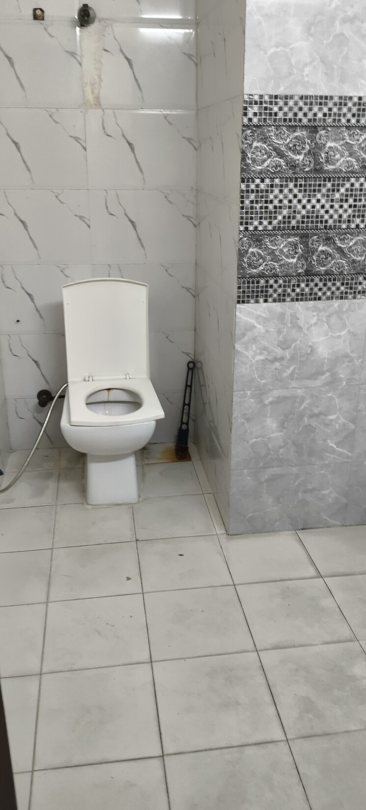 Bathroom, rwa-apartments-sector-52 2 Bedroom 1500 Sq.Ft. Independent House In Sector 52 Noida 9078148