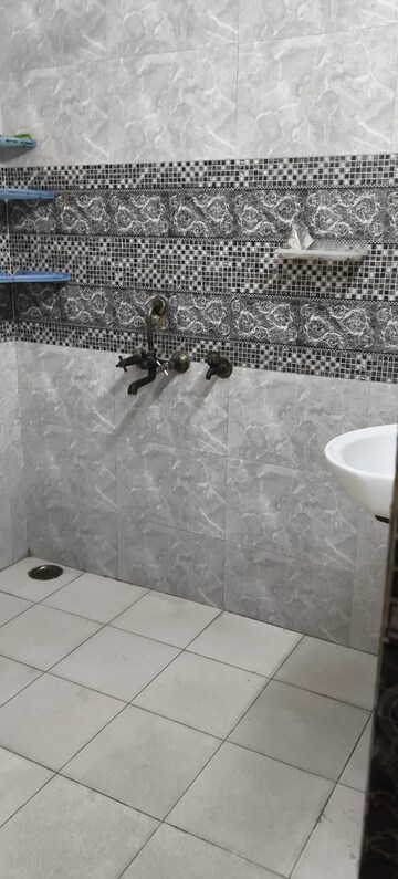 Bathroom in 2 BHK Independent House at RWA Apartments Sector 52, Sector 52 – for Rent