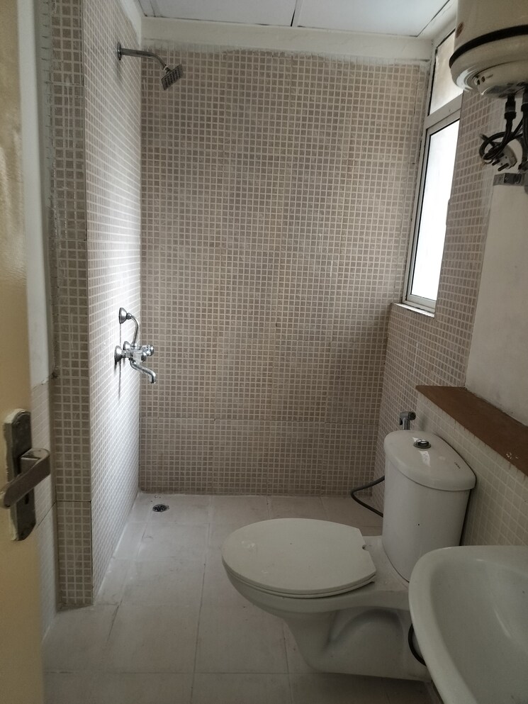 Other, jaypee-greens-kosmos 2 Bedroom 940 Sq.Ft. Apartment In Sector 134 Noida 9078145