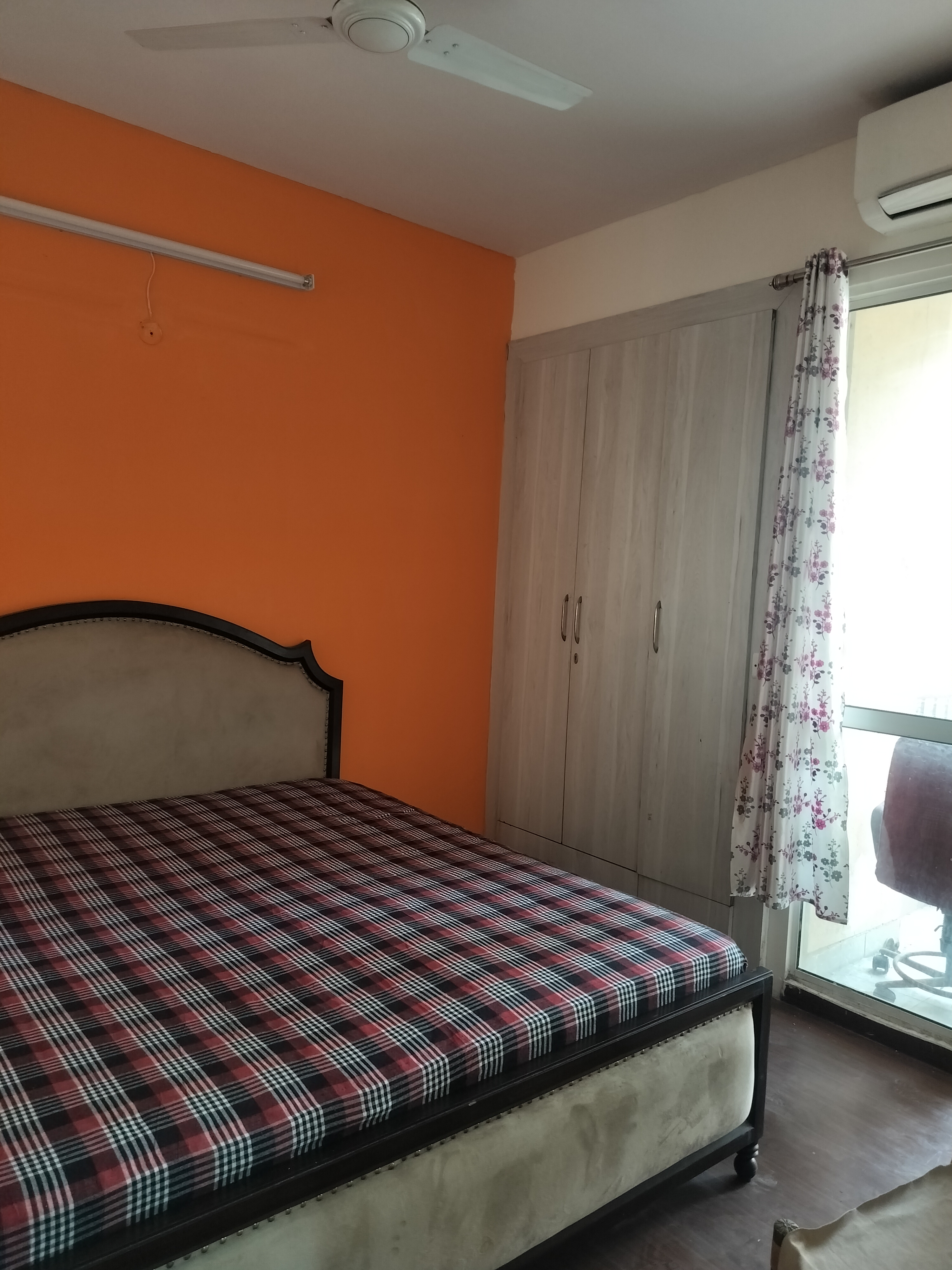 2 BHK + Study Room Apartment For Rent in Jaypee Greens Kosmos