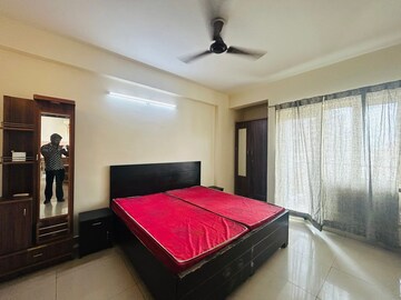 2 BHK Apartment For Rent in Gaur City 2 - 16th Avenue, Sector 16c Greater Noida