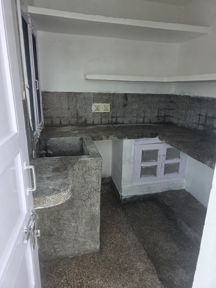 Kitchen, sector 27 2 Bedroom 1500 Sq.Ft. Builder Floor In Sector 27 Chandigarh 9078156