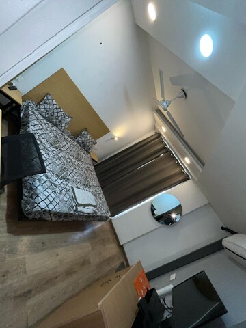 Staircase in  Pg at Sector 47 – for Rent
