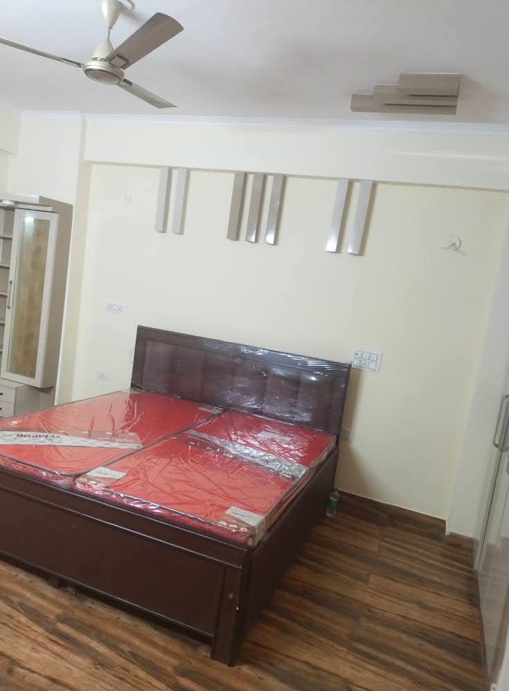 2 BHK Apartment For Rent in Radicon Vedantam