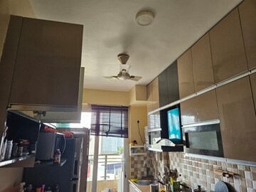 Furnished Amenities in 3 BHK Apartment at Tulip Violet, Sector 69 – for Rent