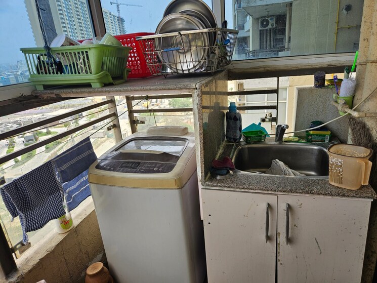 Team Area, tulip-violet 3 Bedroom 1578 Sq.Ft. Apartment In Sector 69 Gurgaon 9078175