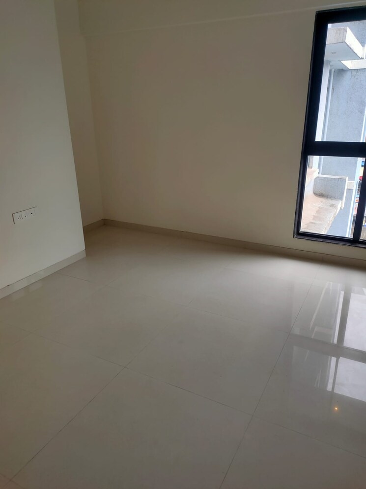 Room, kurla east 2 Bedroom 550 Sq.Ft. Apartment In Kurla East Mumbai 9078227