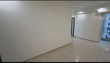 Room in 2 BHK Apartment at Signature The Millennia 2, Sector 37d – for Rent