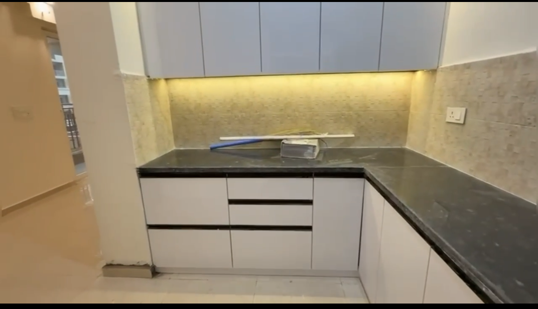 2 BHK Apartment For Rent in Signature The Millennia 2