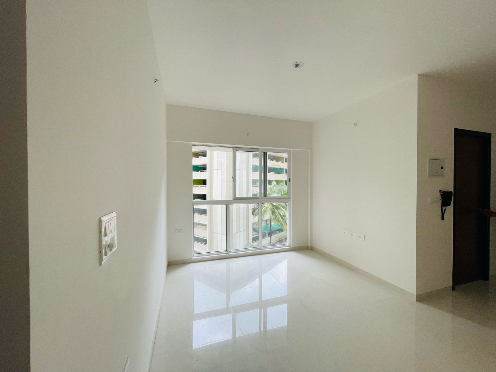 1 BHK + Pooja Room Apartment For Rent in Lodha Amara New Tower