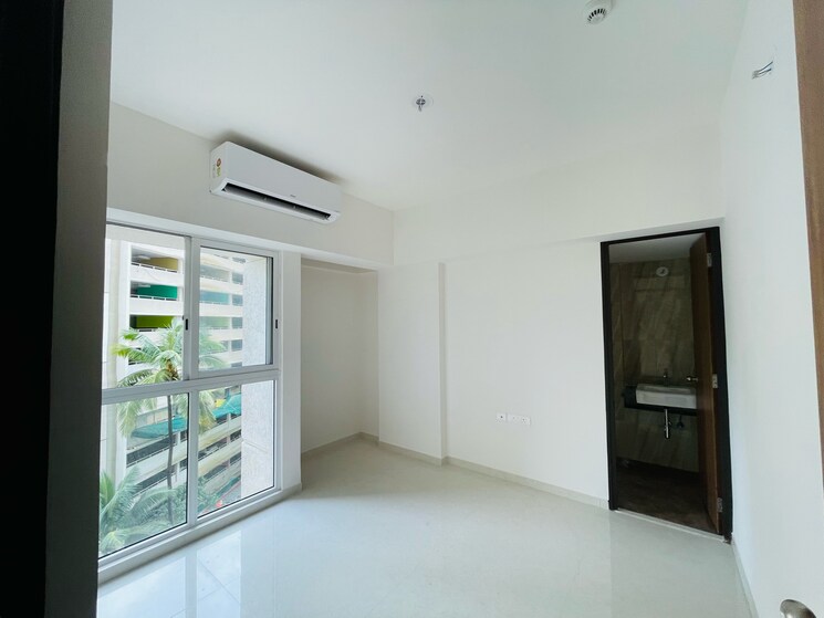 Room, lodha-amara 2 Bedroom 659 Sq.Ft. Apartment In Sandoz Baug Thane 9078277