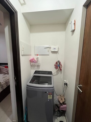 Furnished Amenities in 1 BHK Apartment at Lodha Crown Quality Homes, Majiwada – for Rent