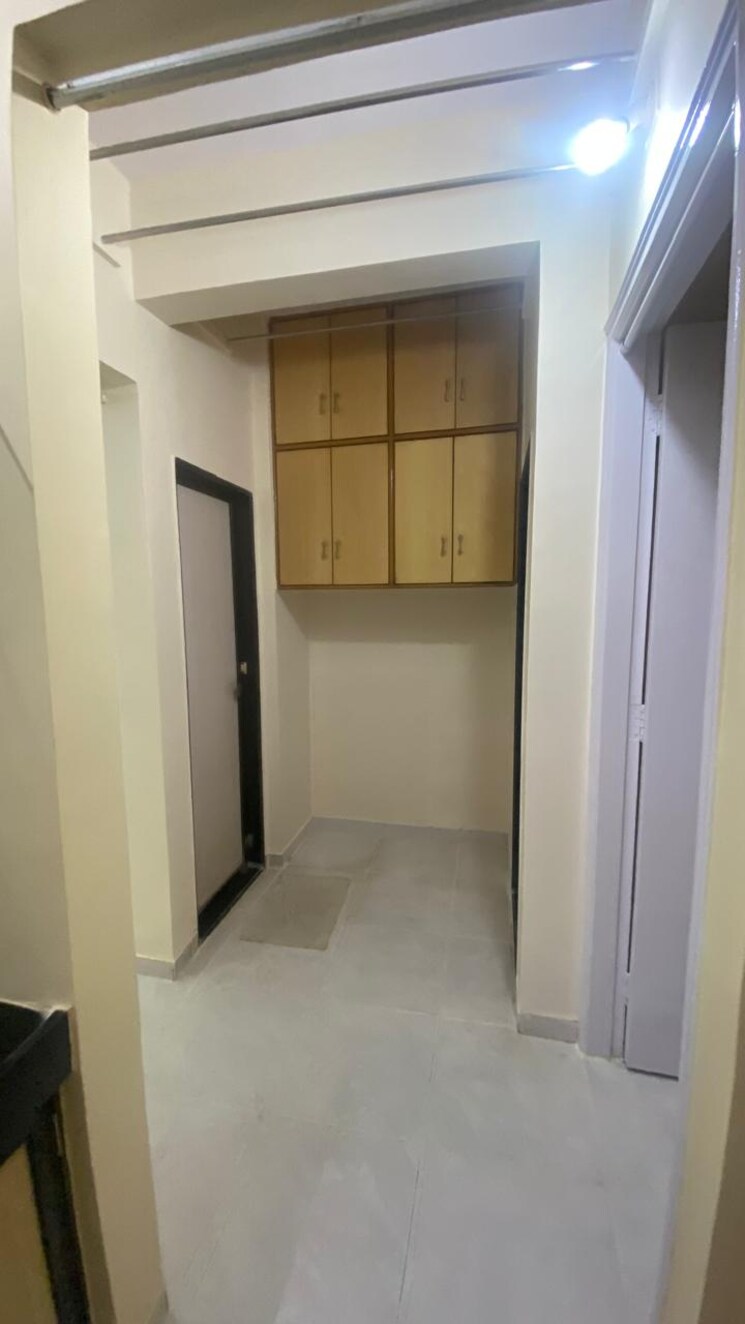 Room, raj-vaibhav-kandivali 1 Bedroom 450 Sq.Ft. Apartment In Kandivali West Mumbai 9078305