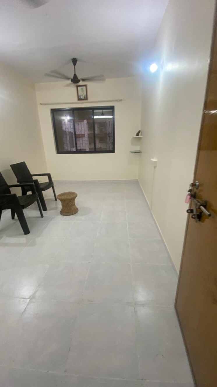 Room, raj-vaibhav-kandivali 1 Bedroom 450 Sq.Ft. Apartment In Kandivali West Mumbai 9078305