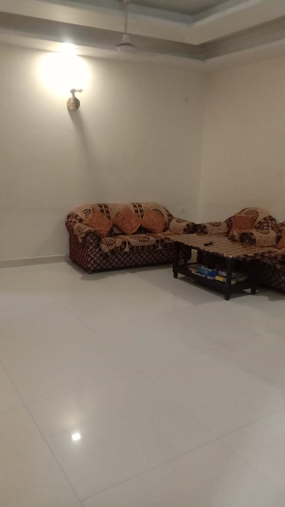 3.5 BHK + Pooja Room Builder Floor For Sale in Ghantaghar