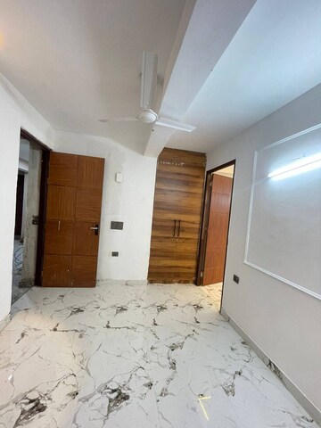 1 BHK Builder Floor For Rent in Saket