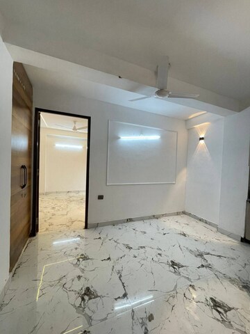 Living Room in 1 BHK Builder Floor at Saket – for Rent
