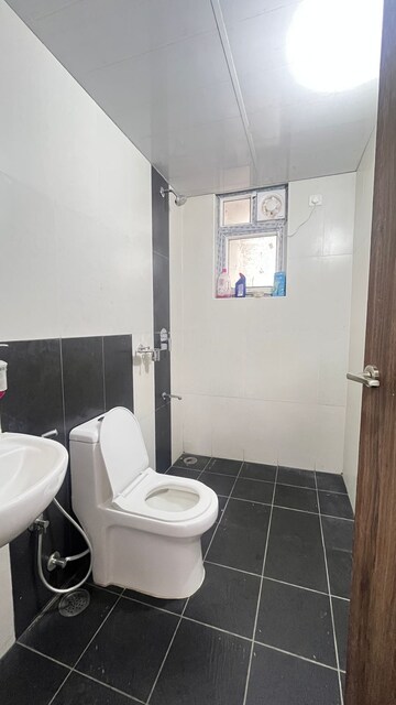 Bathroom in 3 BHK Apartment at ND Passion, Harlur – for Rent