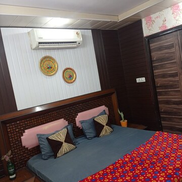 Bedroom in 1 BHK Builder Floor at Greater Kailash I – for Rent