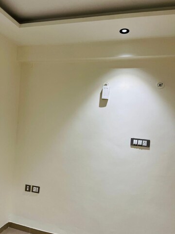 Room in 3 BHK Apartment at ROF Aalayas Phase 2, Sector 102 – for Rent