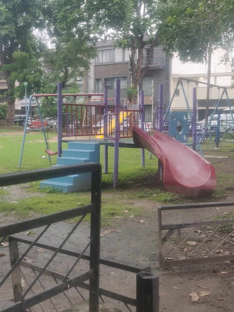 Exterior View, sector 35 6 Bedroom 350 Sq.Yd. Independent House In Sector 35 Chandigarh 9078426