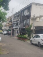 6 BHK + Pooja Room,Servant Room 350 Sq.Yd. Independent House in 14 Marla Facing Park Trip