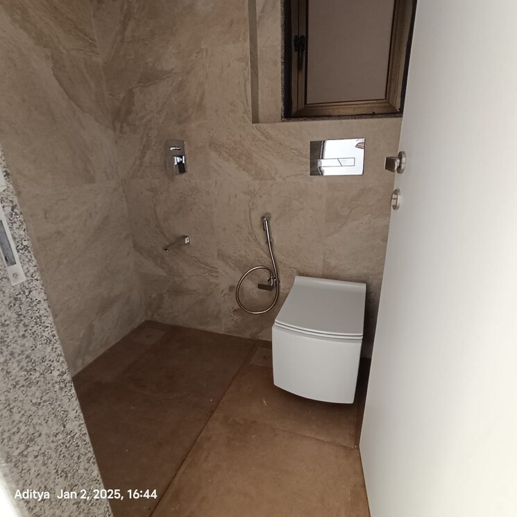 Bathroom, kanakia-silicon-valley 2 Bedroom 771 Sq.Ft. Apartment In Hariom Nagar Mumbai 9078460