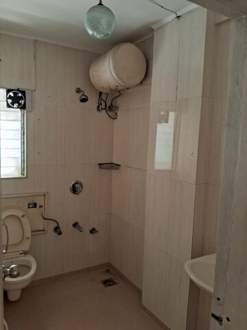 Bathroom in 2 BHK Apartment at Kalpak Hormuz, Bandra West – for Rent