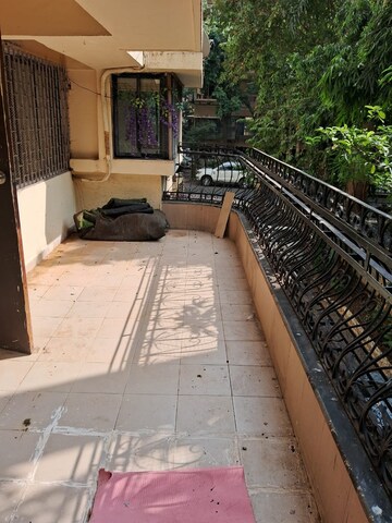 Balcony in 2 BHK Apartment at Kalpak Hormuz, Bandra West – for Rent