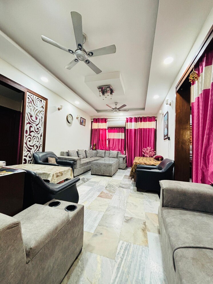 Living Room, sector 20 3 Bedroom 2400 Sq.Ft. Apartment In Sector 20 Panchkula 9078486