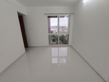 Room in 2 BHK Apartment at Moreshwar 19 East, Nerul – for Rent