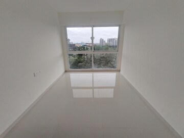 Room in 3.5 BHK Apartment at Moreshwar 19 East, Nerul – for Rent